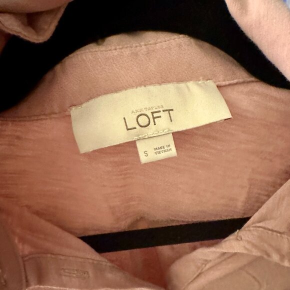 LOFT Women's Dusty Pink Long Sleeve Button Down Top - Size Small - Picture 4 of 4
